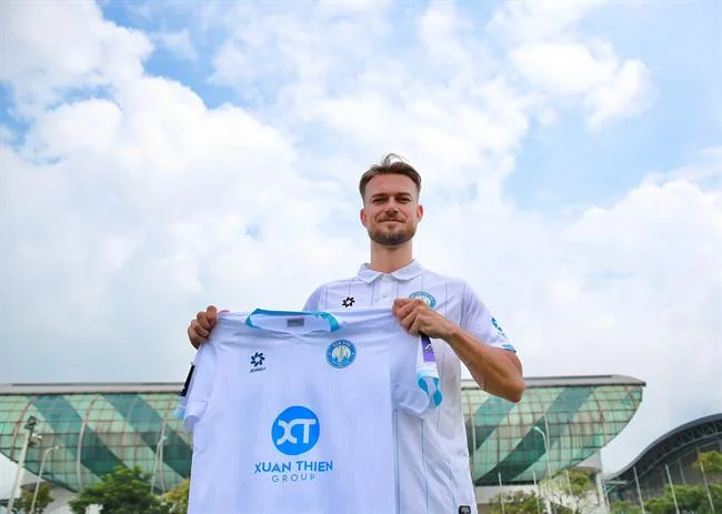 Cảnh giác với lừa đảo trực tuyến trên helo888 iOS